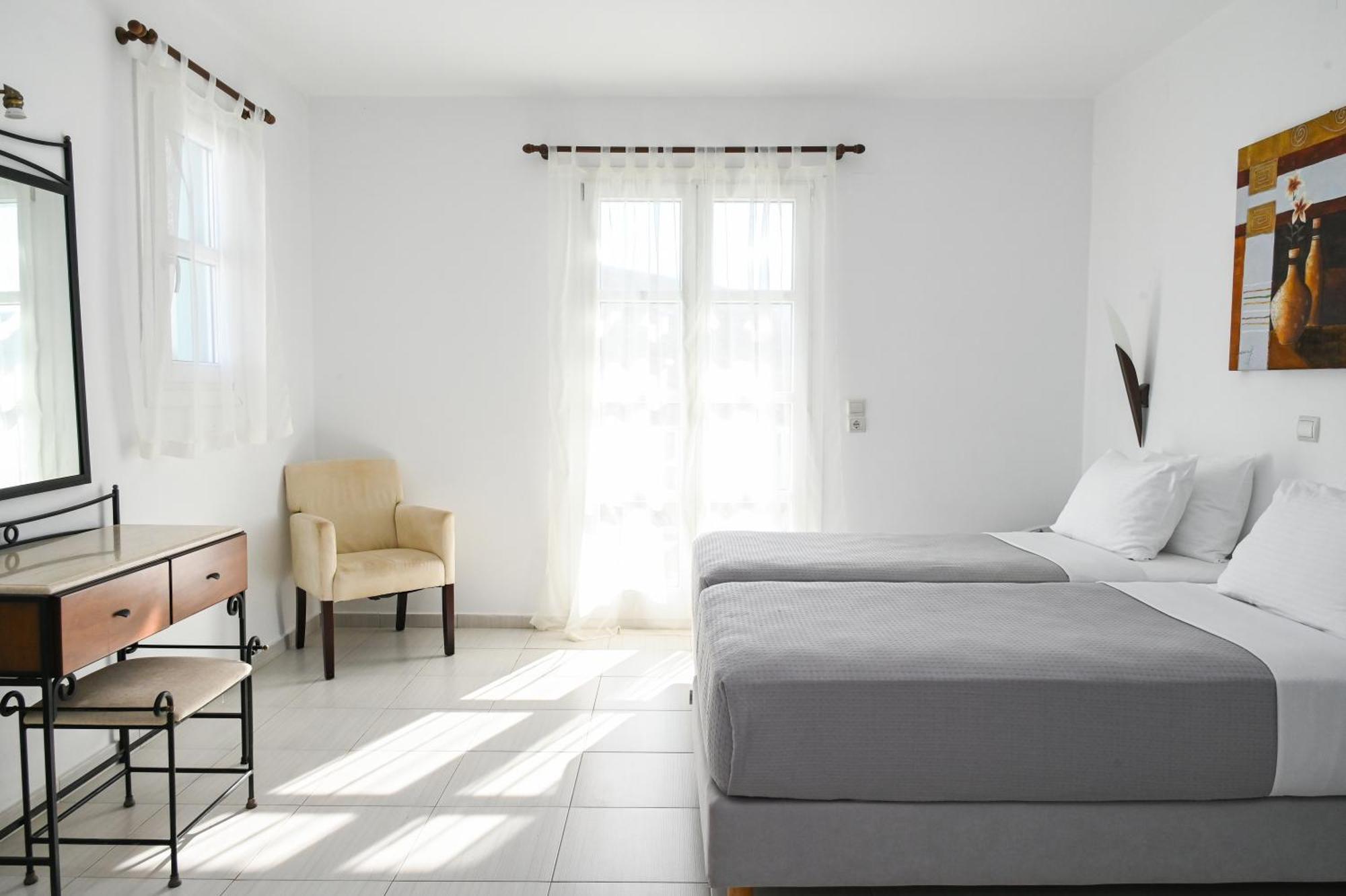 Asterias Boutique Aparthotel